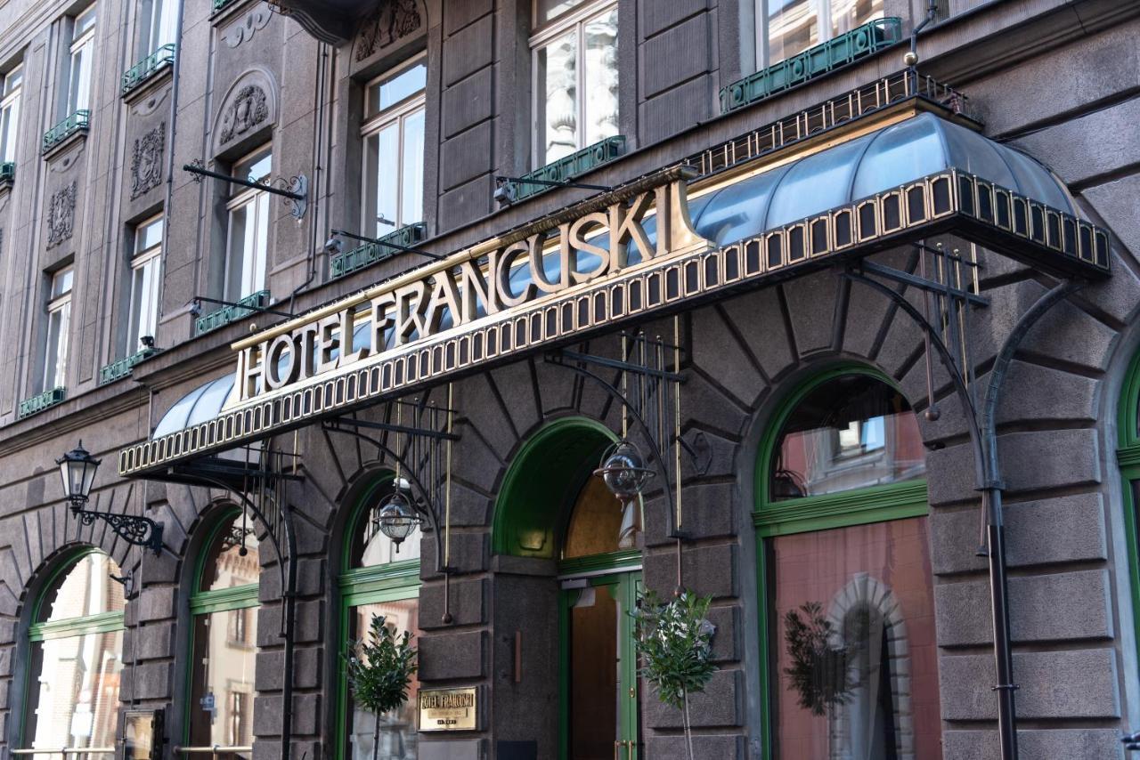 Hotel H15 Francuski Old Town Krasków Exteriör bild